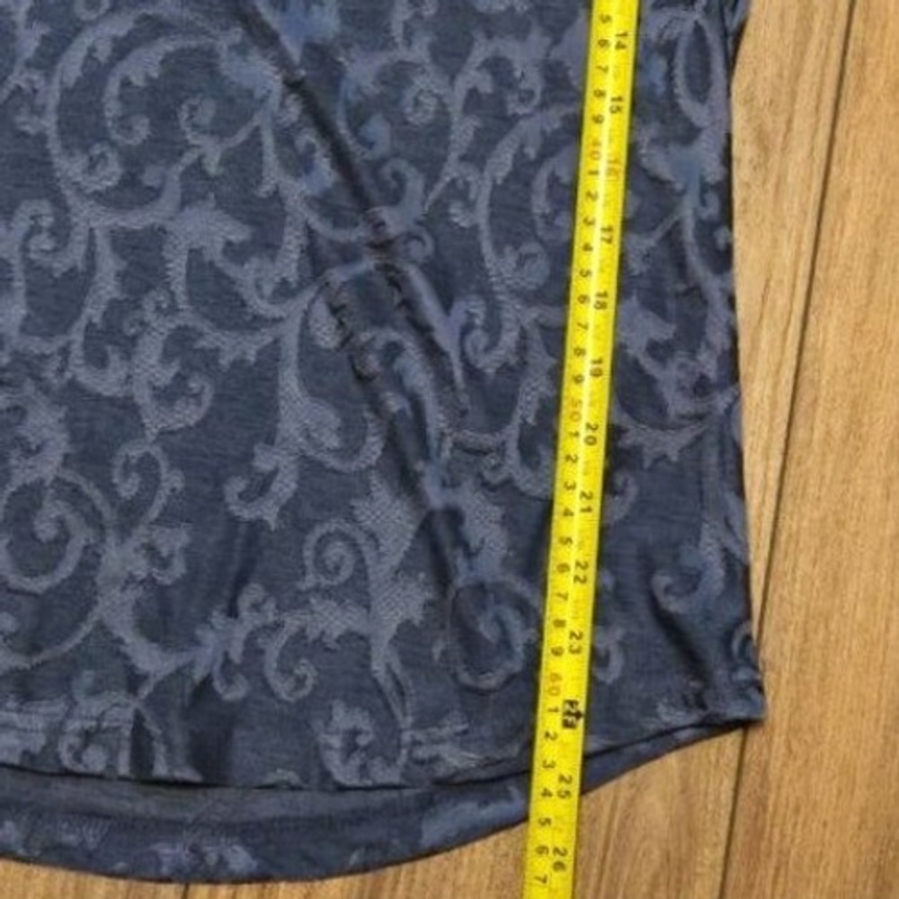 Croft & Barrow Womens XL Navy Blue Burnout Damask Roll Tab Sleeve Henley Top - Picture 4 of 8